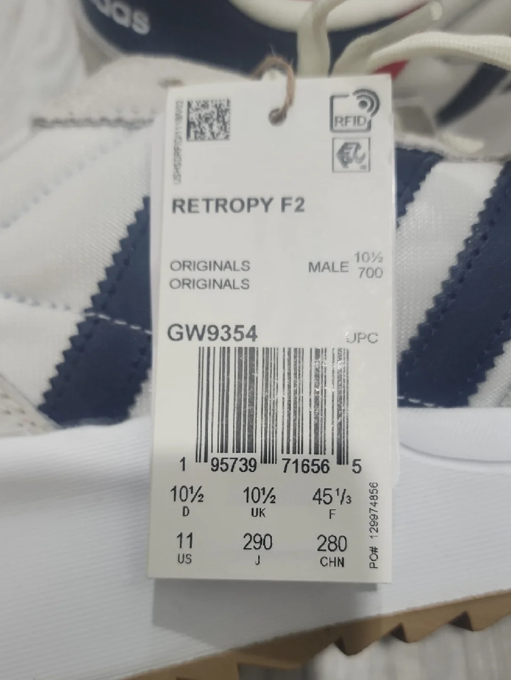 NWT adidas Men's White Navy Red‎ Retro-Inspired Running Sneakers